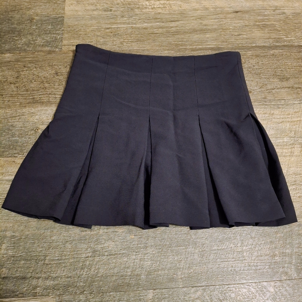 Babaton Navy Skater Pleated / Tennis Skirt Size 4 Babaton